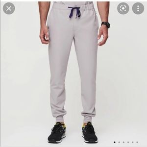 Figs Men’s Slate Tansen Short Jogger Scrub Pants